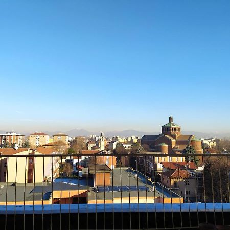 La Terrazza Su Monza Casa Vacanze Luaran gambar