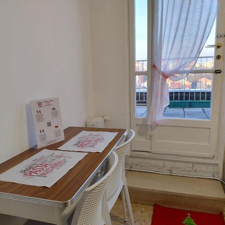 La Terrazza Su Monza Casa Vacanze Luaran gambar