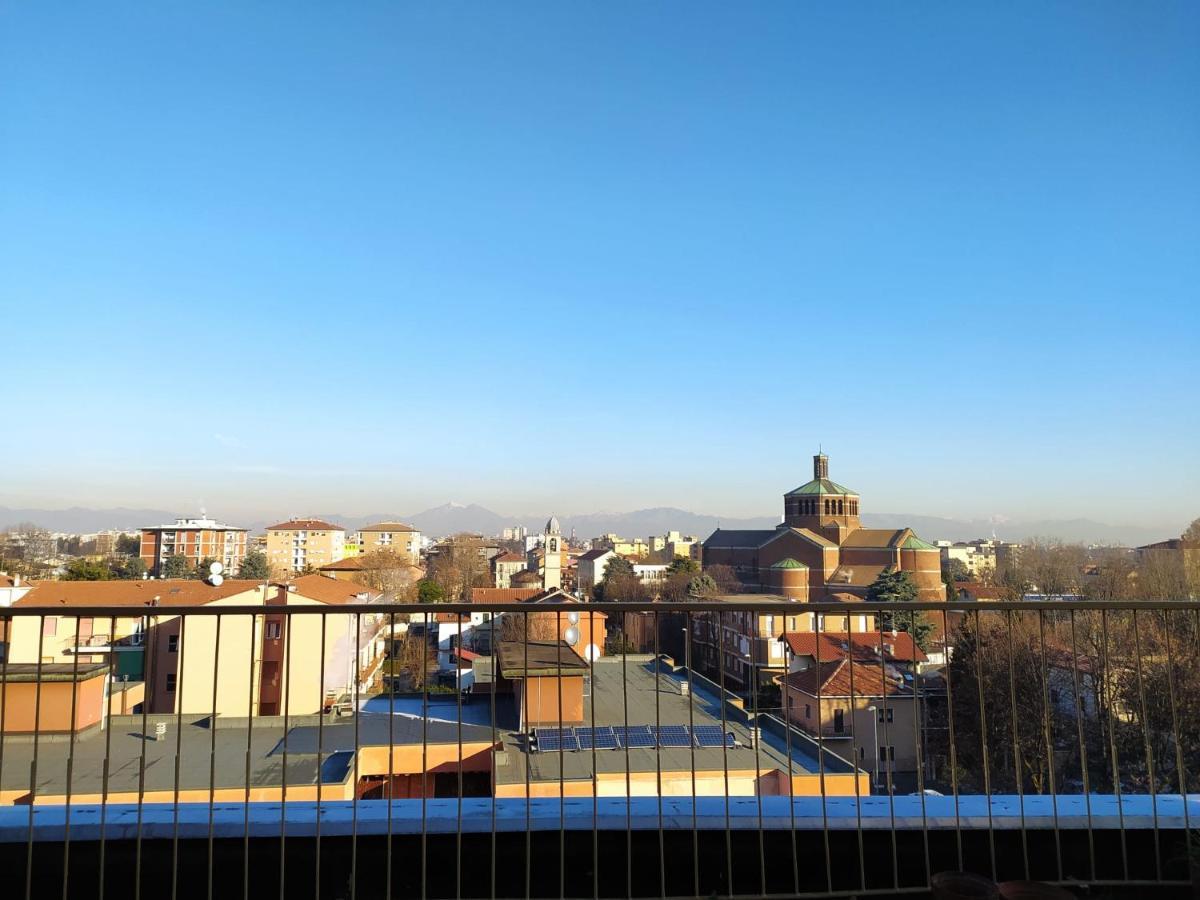 La Terrazza Su Monza Casa Vacanze Luaran gambar